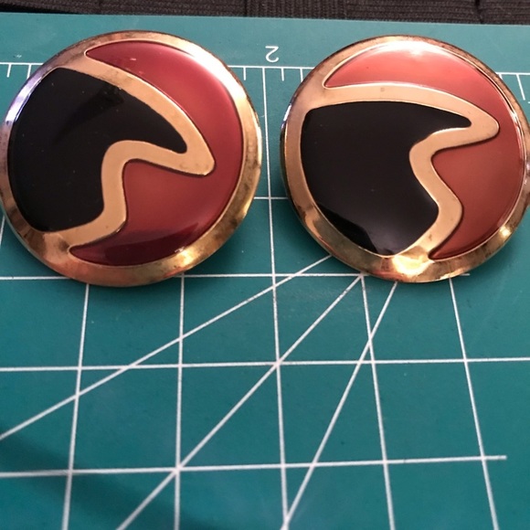 Vintage 1980’s large gold tone pierced button earrings bronze & black gold trim - Picture 3 of 4